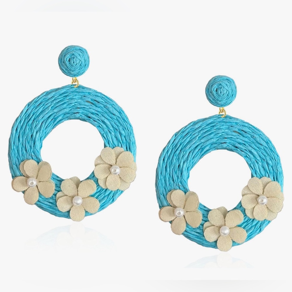 ❤️Raffia Blue Floral Earrings - Picture 3 of 4